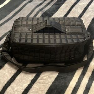 Lug Munchie **Solid Black** EUC